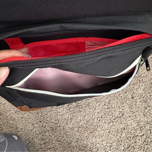 Men’s classic Herschel backpack - Picture 11 of 16